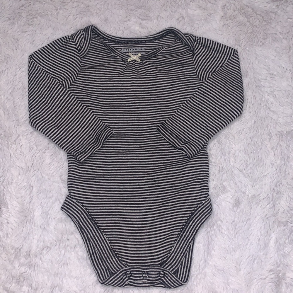 (3 for $10) bundles long sleeve bodysuit 3-6 months baby girl